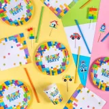 kubeczki-papierowe-klocki-urodzinowe-6szt-kolor-wielokolorowy