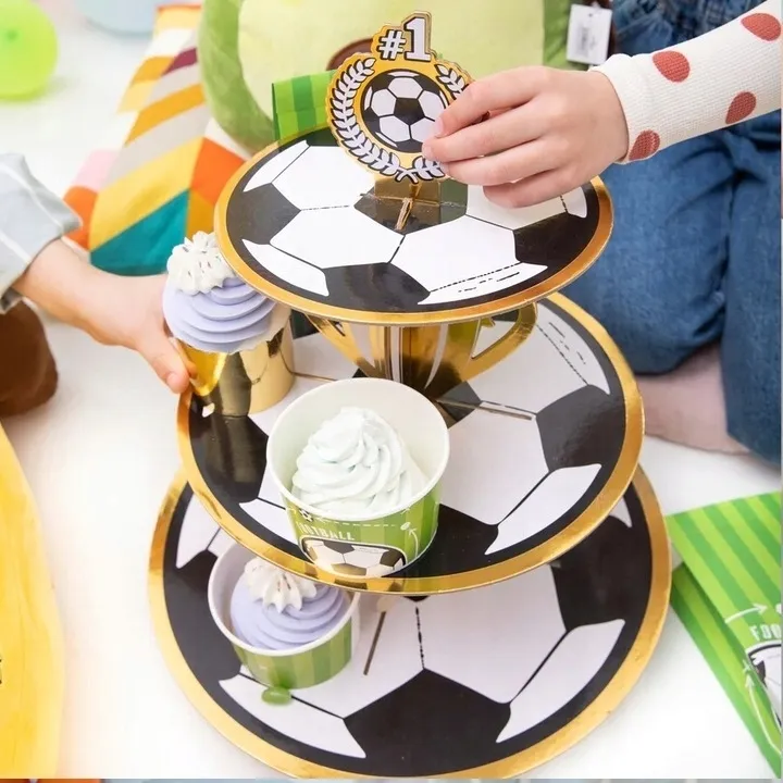 kubeczki-kubki-na-lody-slodycze-pilka-6sz-football-pojemnosc-150-ml