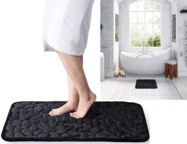dywanik-lazienkowy-miekki-szybkoschnacy-czarny-antyposlizgowy-40x60cm