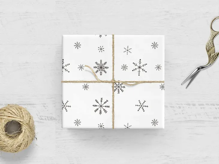papier-pakowy-snow-flake-bialy-3-arkusze-stan-nowy