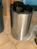 brabantia-touch-bin-40-45-l