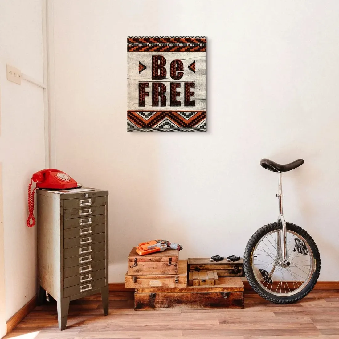 be-free-obraz-na-plotnie-40x50-cm
