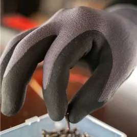 rekawice-ochronne-obsluga-ekranow-montazowe-nitrilework-rozm-7-1-par