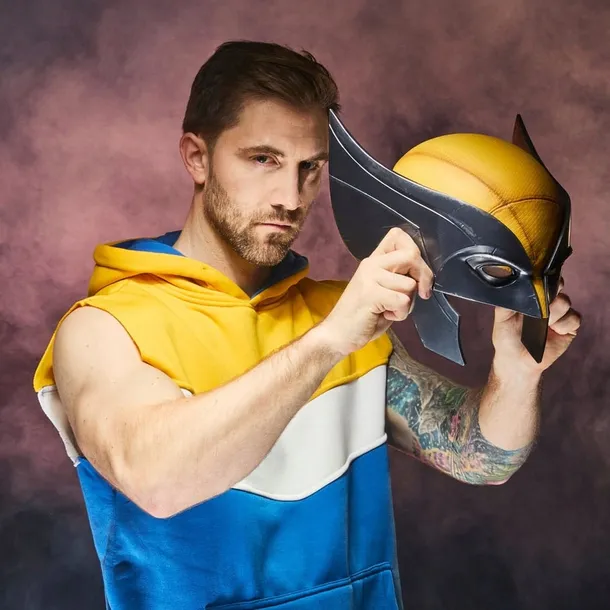 replika-1-1-maska-wolverine-a-marvel-tematyka-motyw-marvel