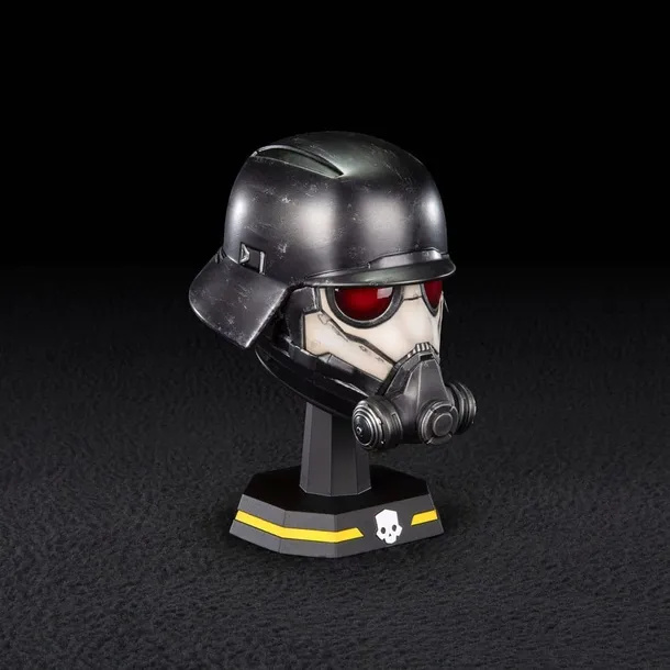 figurka-replika-helmu-1-4-chemist-helmet-helldivers-stan-nowy-marka-bandai