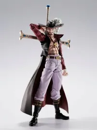 figurka-akcji-s-h-figuarts-dracule-mihawk-hawkeye-one-piece