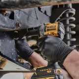 klucz-udarowy-2x17ah-powerstack-dewalt-dcf921e2t-moc-1-w-marka-dewalt