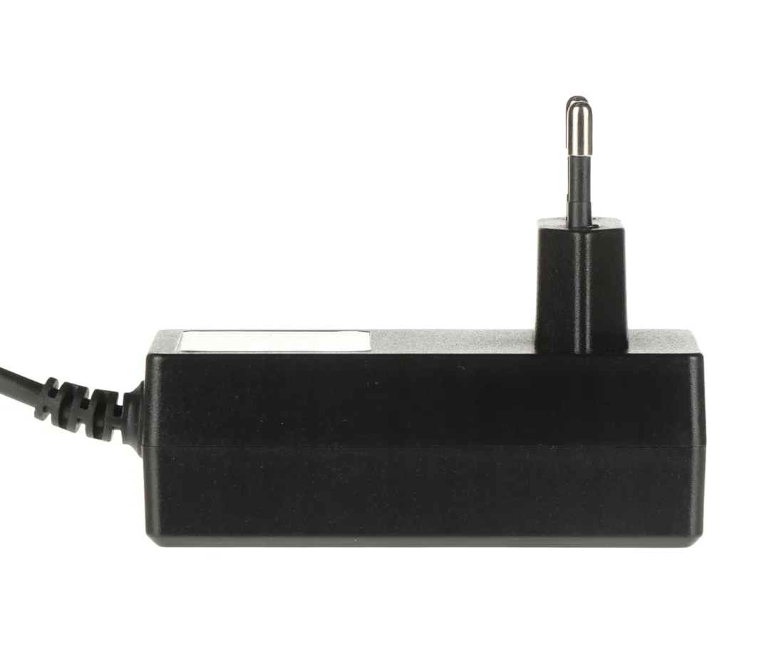 zasilacz-9v-4a-5-5-v2-da