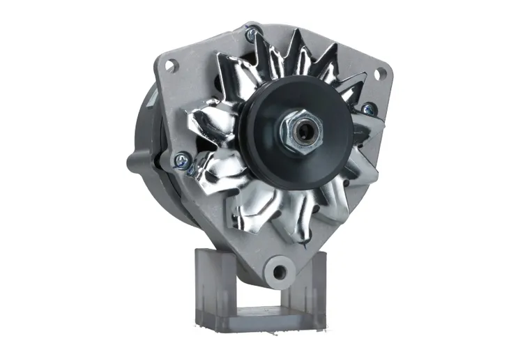 nowy-alternator-deutz-55a-prad-ladowania-alternatora-55-a