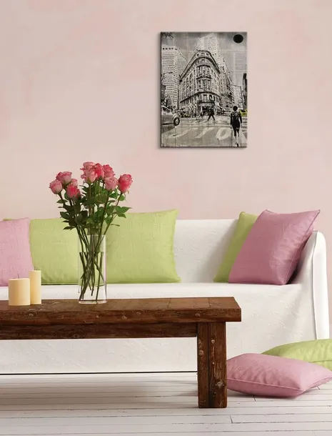 midtown-walk-obraz-na-plotnie-30x40-cm-stan-nowy