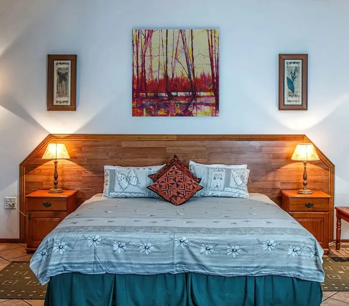 old-hedgerow-obraz-na-plotnie-85x85-cm-stan-nowy