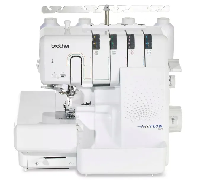 Owerlok 4-nitkowy z automatycznym systemem nawlekania Brother Airflow 3000