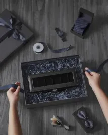 pudelko-etui-na-6-zegarkow-zegarek-szklana-pokrywa-zamek-30x11x8-cm-czarny