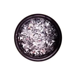 nails-company-srebrne-trojkaty-3d-no-3