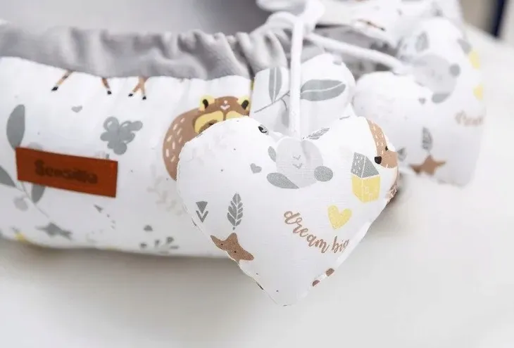 kokon-velvet-bialy-stan-nowy-plec-chlopcy-dziewczynki-brak-informacji