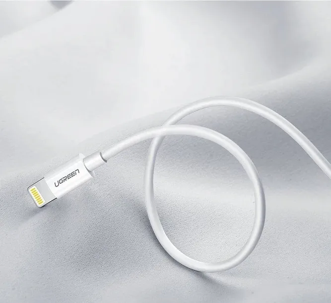 niklowany-kabel-lightning-ugreen-mfi-2m-bialy-waga-z-opakowaniem-0-3-kg-stan-nowy