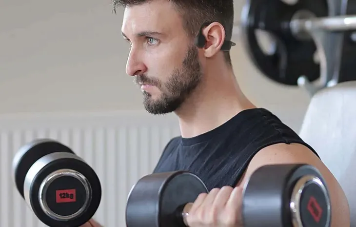 sluchawki-kostne-blitzwolf-bw-bts6-waga-z-opakowaniem-0-3-kg