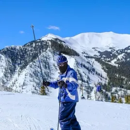 kominiarka-bandana-narciarska-oddychajaca-sportowa-maska-na-twarz-czarna