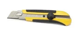 stanley-noz-z-ostrzem-lamanym-25mm-0-10-425