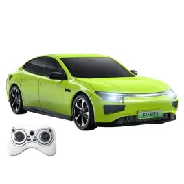 samochod-elektryczny-ze-stacja-ladujaca-rtr-rc-zielony-1-16-zabawka-prezent