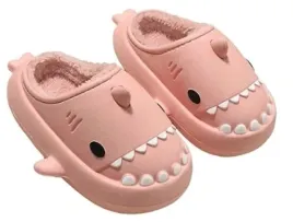 kapcie-rekiny-dzieciece-ocieplane-laczki-cieple-shark-33-35