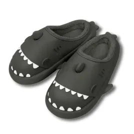 kapcie-domowe-pluszowe-rekiny-ocieplane-laczki-shark-44-45