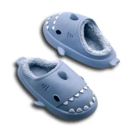 kapcie-domowe-pluszowe-rekiny-ocieplane-laczki-shark-40-41
