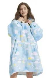 bluza-pluszowa-z-kapturem-comfy-koc-oversize-ciepla-blekitna-chmury-slonik