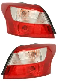 ford-focus-iii-10-14-sedan-lampy-tylne-zew-komplet