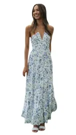 letnia-sukienka-boho-w-kwiaty-codzienna-plaza-wakacje-maxi-niebieska-lato