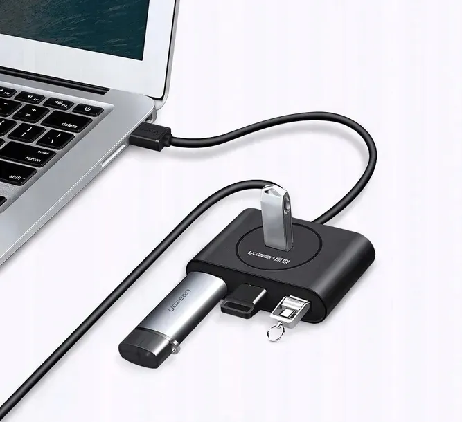 hub-usb-3-0-4w1-ugreen-05m-czarny-liczba-portow-4