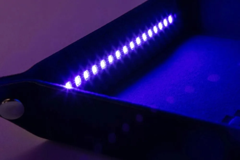 folding-dice-tray-shadowlight-z-podswietleniem-i-d20-elixir-black