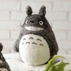 pluszowa-figuryna-totoro-usmiechniety-m-28-cm-licencjonowany-produkt