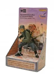 figurka-zolnierza-wehrmachtu-podoficer-piechoty-od-tisso-toys-77-cm