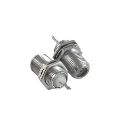 gniazdo-f-montowane-do-obudowy