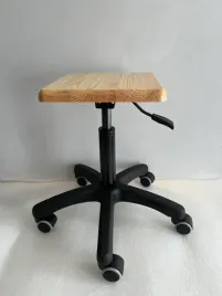 taboret-warsztatowy-medyczny-na-kolkach-henek-okazja