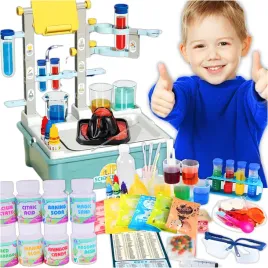 wielofunkcyjny-zestaw-edukacyjny-maly-chemik-mega-stolik-68-eksperymentow