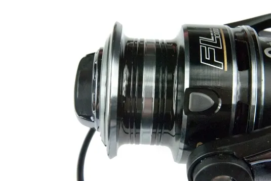 kolowrotek-raider-sw2000-10bb-feeder-spinning