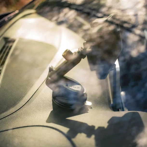 spacecase-car-holder-sc22-universal-dash-windshield-model-5905719132873