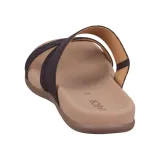 8370288-marka-gabor