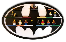 polka-batman-do-ekspozycji-figurek-na-bialym-tle