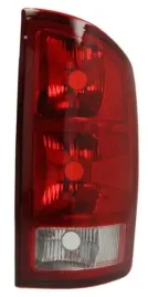 dodge-ram-02-06-lampa-tylna-prawa-nowa-depo-usa