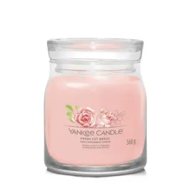yankee-candle-srednia-swieca-zapachowa-fresh-cut-roses-368g