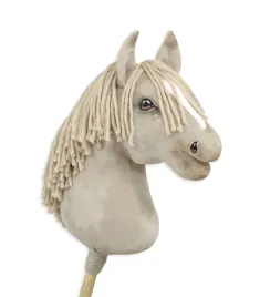 hobby-horse-duzy-kon-na-kiju-premium-cremello-a3