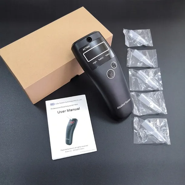 alkomat-retoo-act-600-10-ustnikow-zalaczone-wyposazenie-ustniki