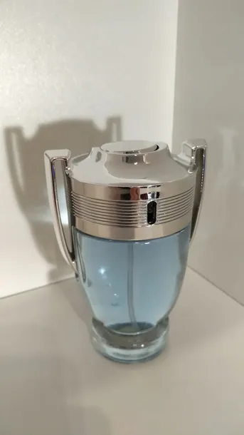 invictus-marka-paco-rabanne