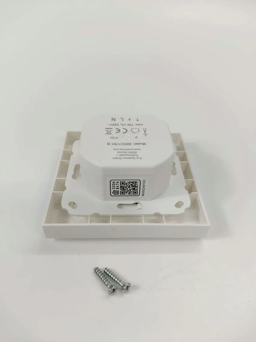 eve-shutter-switch-inteligentny-kontroler-rolet-okiennych-thread