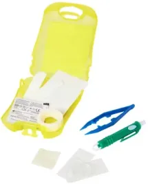 zestaw-na-ukaszenia-owadow-apteczka-first-aid