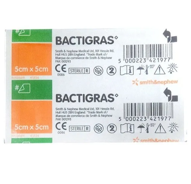 Opatrunek parafinowy Smith&Nephew Bactigras 5 cm x 5 cm 1 sztuka