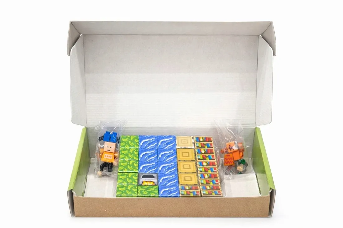 klocki-magnetyczne-50-elementow-3d-2-figurki-stan-nowy